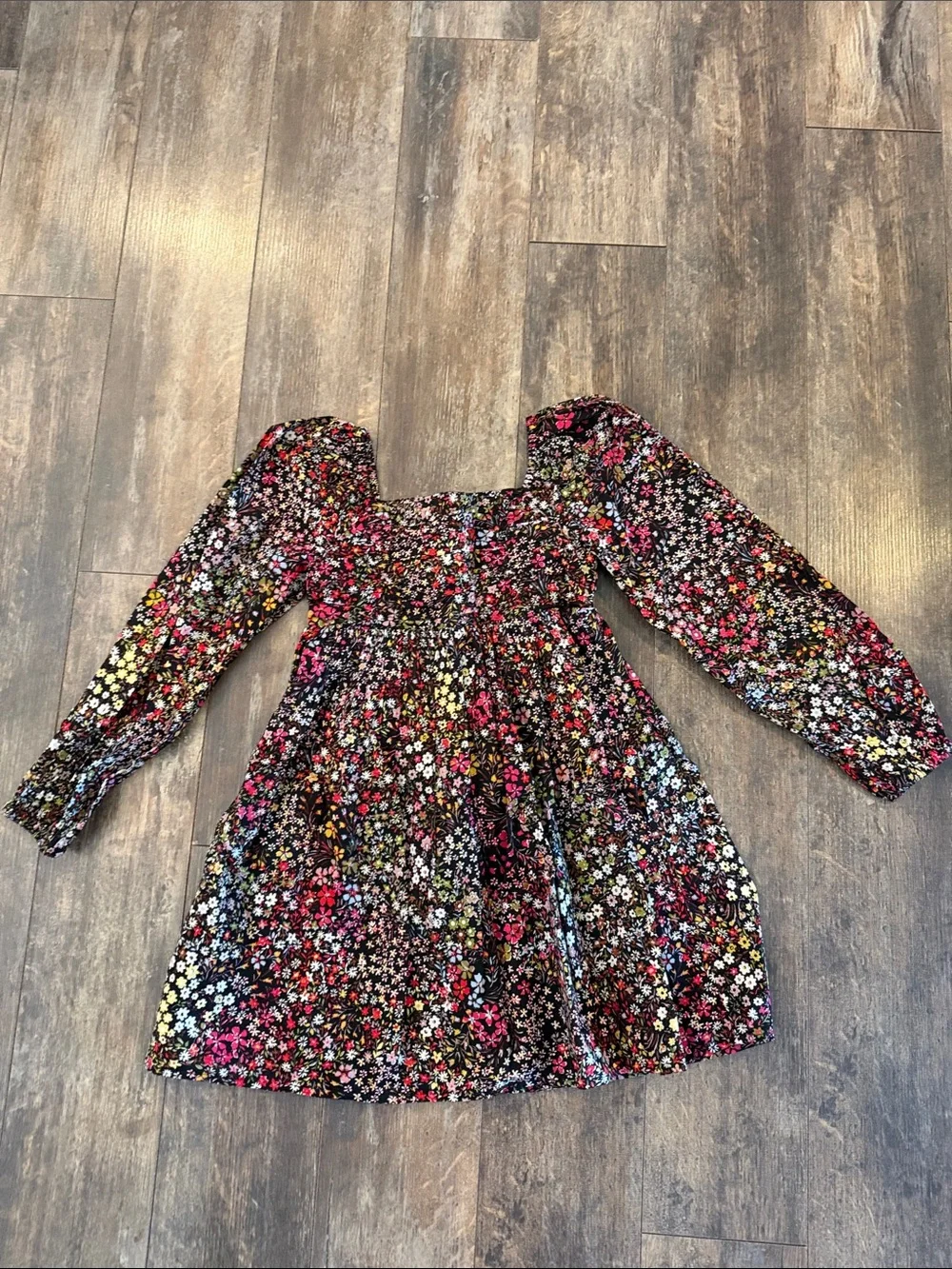 GAP Black Floral Long-Sleeve Smocked Dress